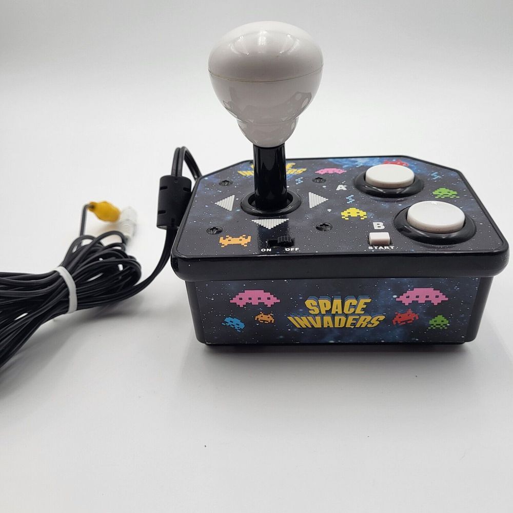 Space Invaders Plug &‎ Play Video Game - Tested Works